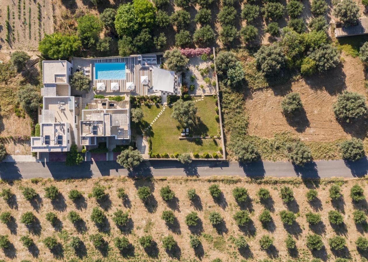 Eco Villa, A Perfect Escape Close To The Beach, By Thinkvilla Maroulas Екстер'єр фото